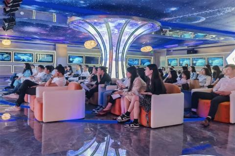 探访培育钻石，为高科技赋能！星光娱乐团队赴科微之星观摩学习