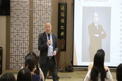 美在形体 赢在心态 | 星光娱乐11月员工培训圆满结束