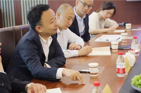 明光市市委书记被星光娱乐企业文化深深感动 | 深入沟通合作空间广阔
